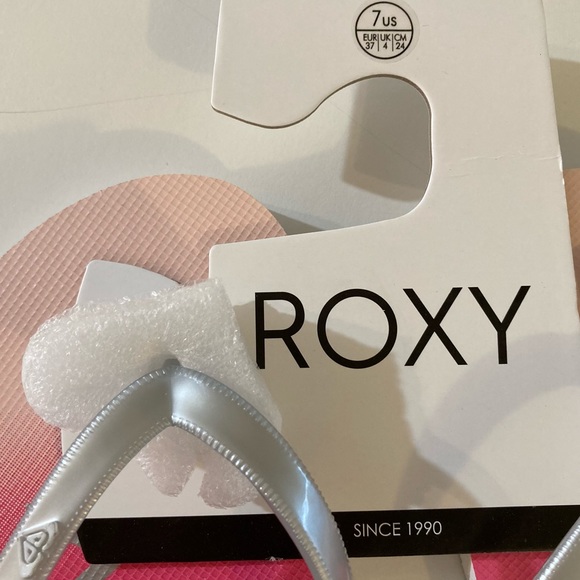 sandals size 7 flip flops new summer colorful beach ombré women’s roxy shoes - Picture 6 of 7